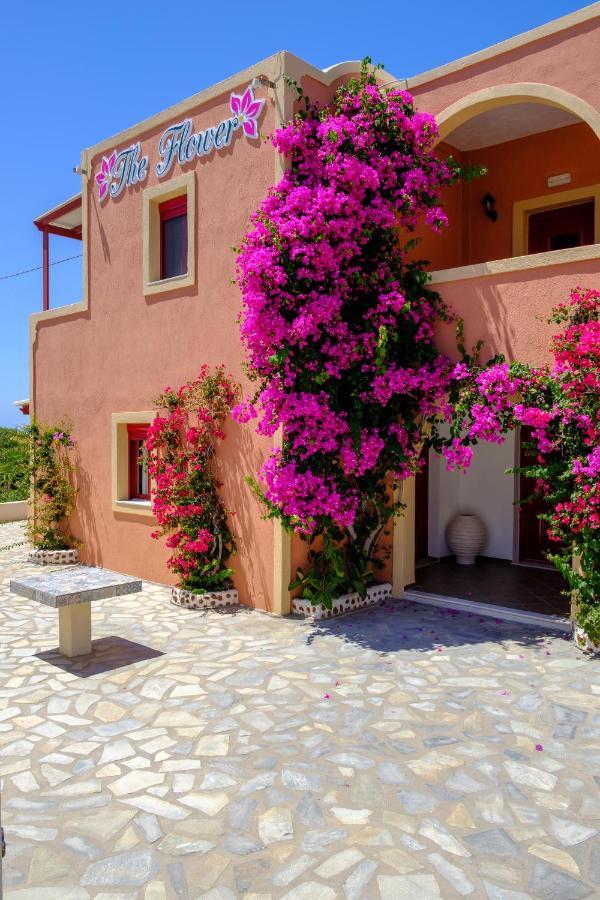 Pension The Flower Oia  Exterior photo